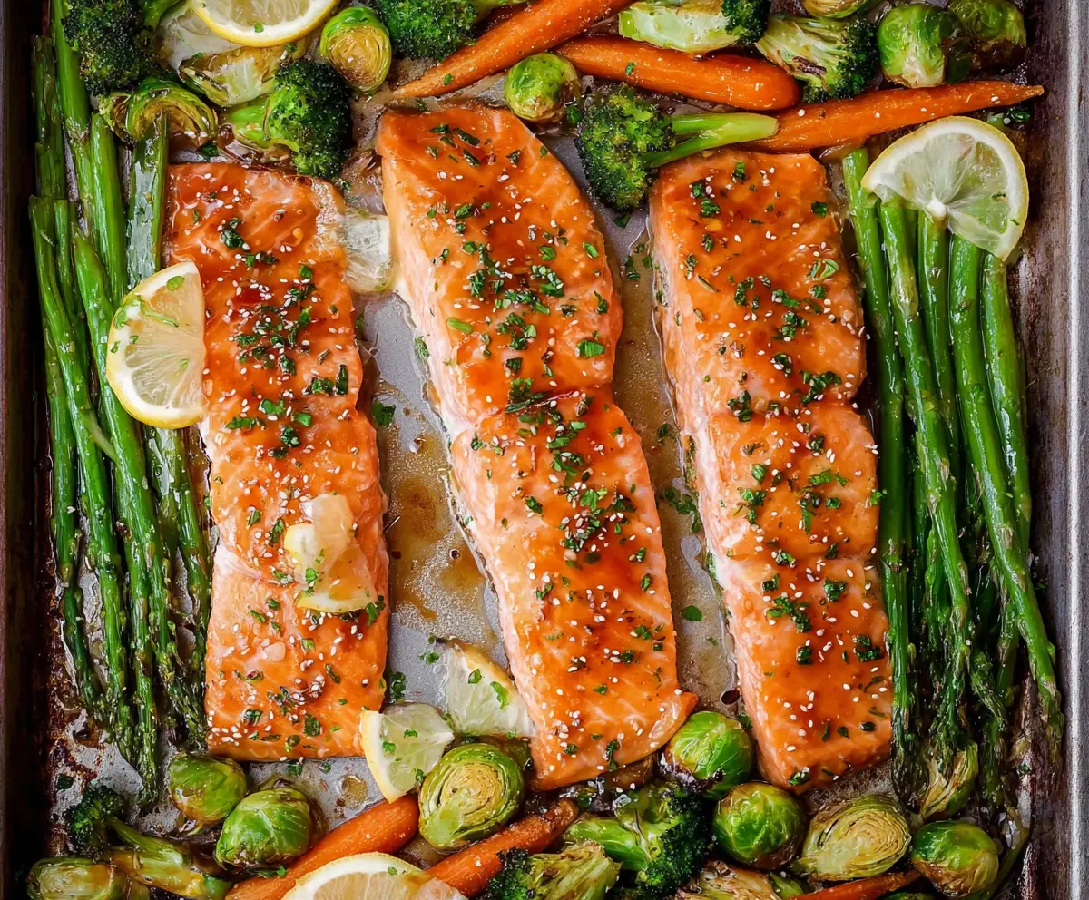 Easy Maple Glazed Salmon Sheet Pan