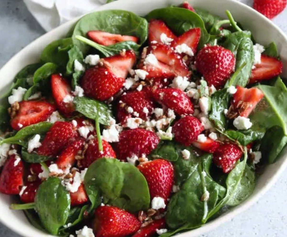 Fresh Strawberry Spinach Salad with Goat Cheese